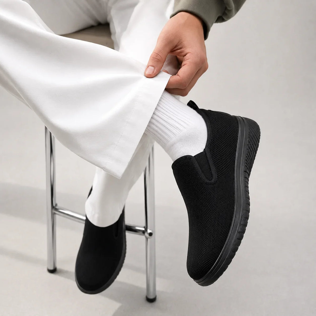 Charge 2.0: Breathable Cushioned Shoes