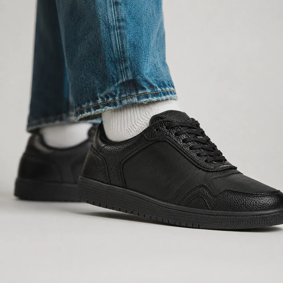 Legend Full Black : Premium Ease Walkers